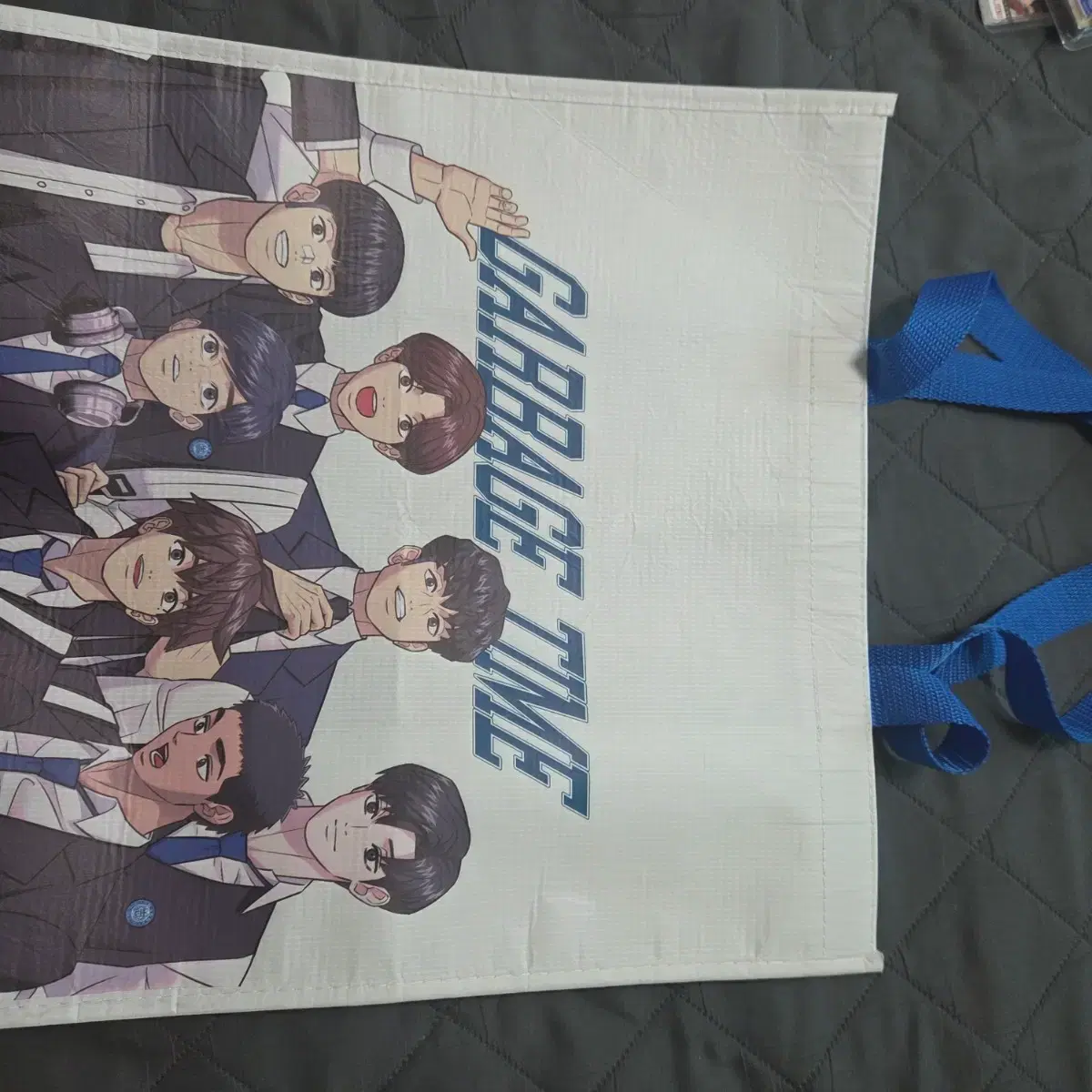 thumbnail-4